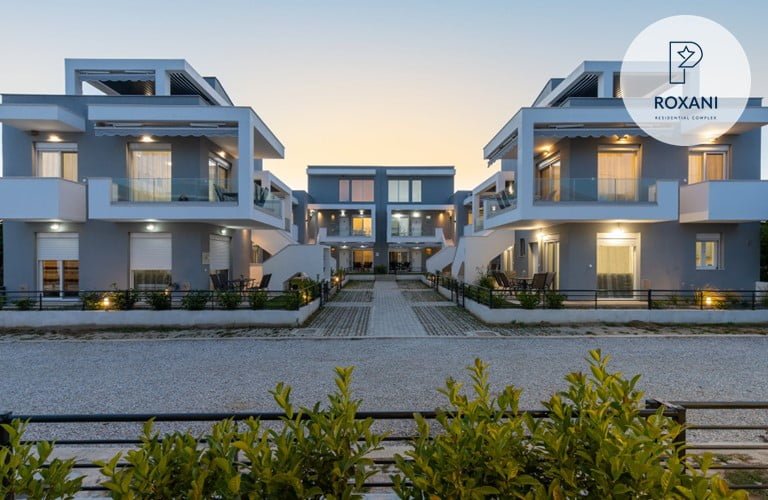 &Rho;&Omega;&Xi;&Alpha;&Nu;&Eta; &Beta; &Epsilon;&Xi;&Omega;&Phi;&Upsilon;&Lambda;&Lambda;&Omicron; 4