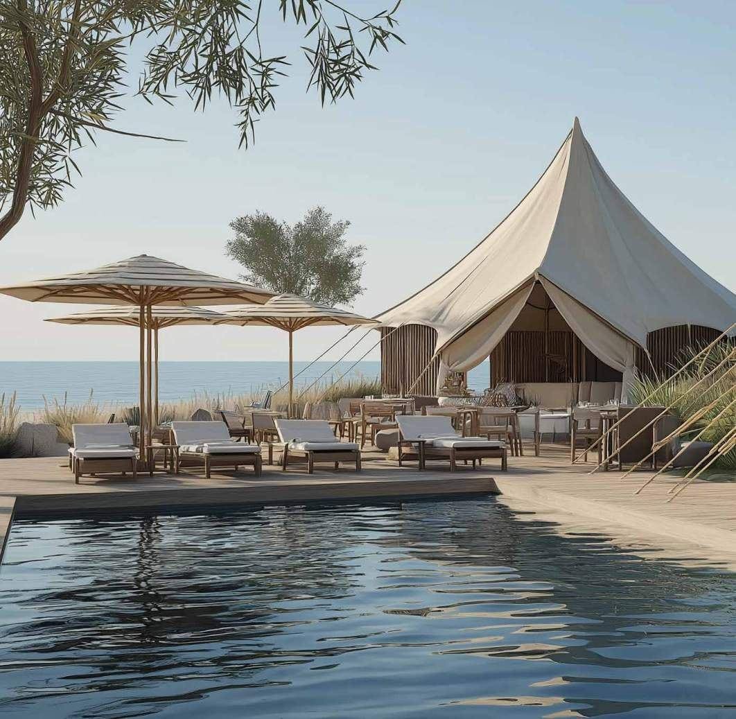 Five-star glamping tent and pool by the sea